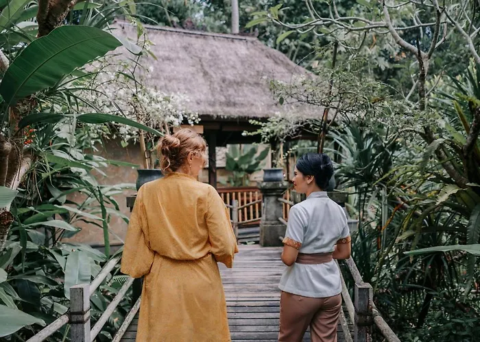 Nyuh Bali & 5*